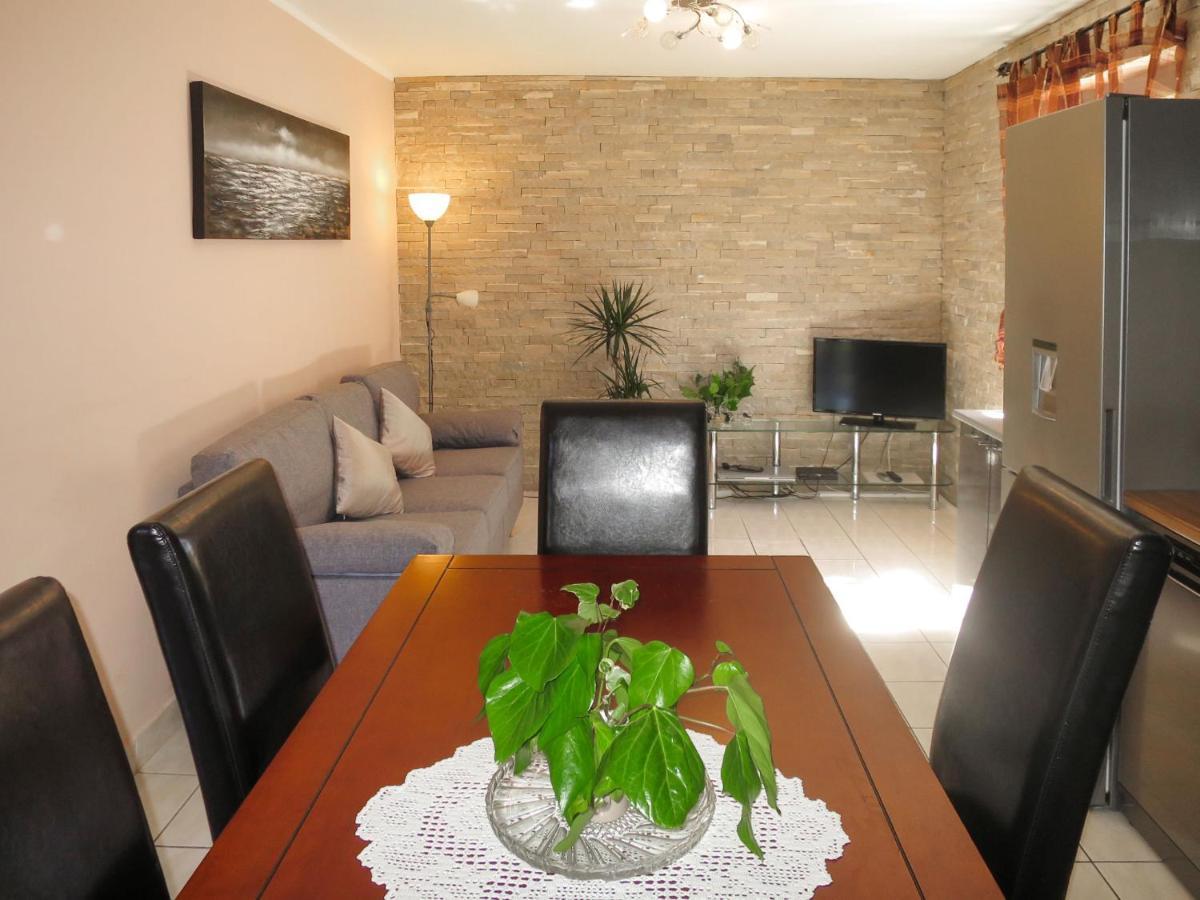 Holiday Home Bacani - Zad750 By Interhome Donji Karin Esterno foto